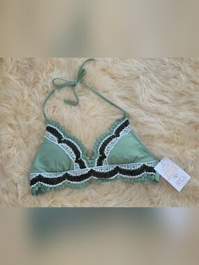 BECCA Green Lace-Trim Triangle Bikini Top Crochet NWT